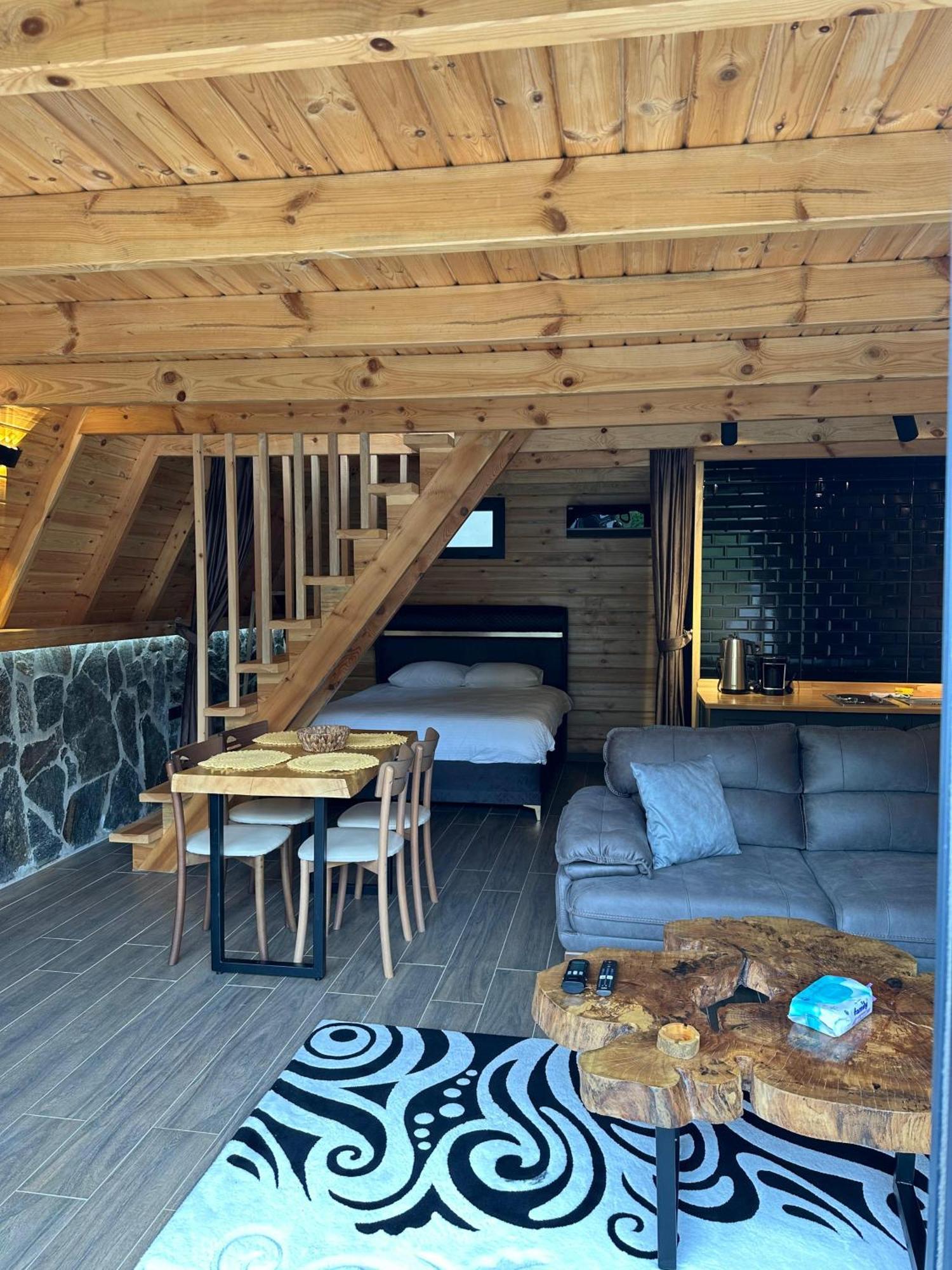 Ruby Bungalov Dogal Yasam Evleri Bed & Breakfast Pazar  Exterior photo