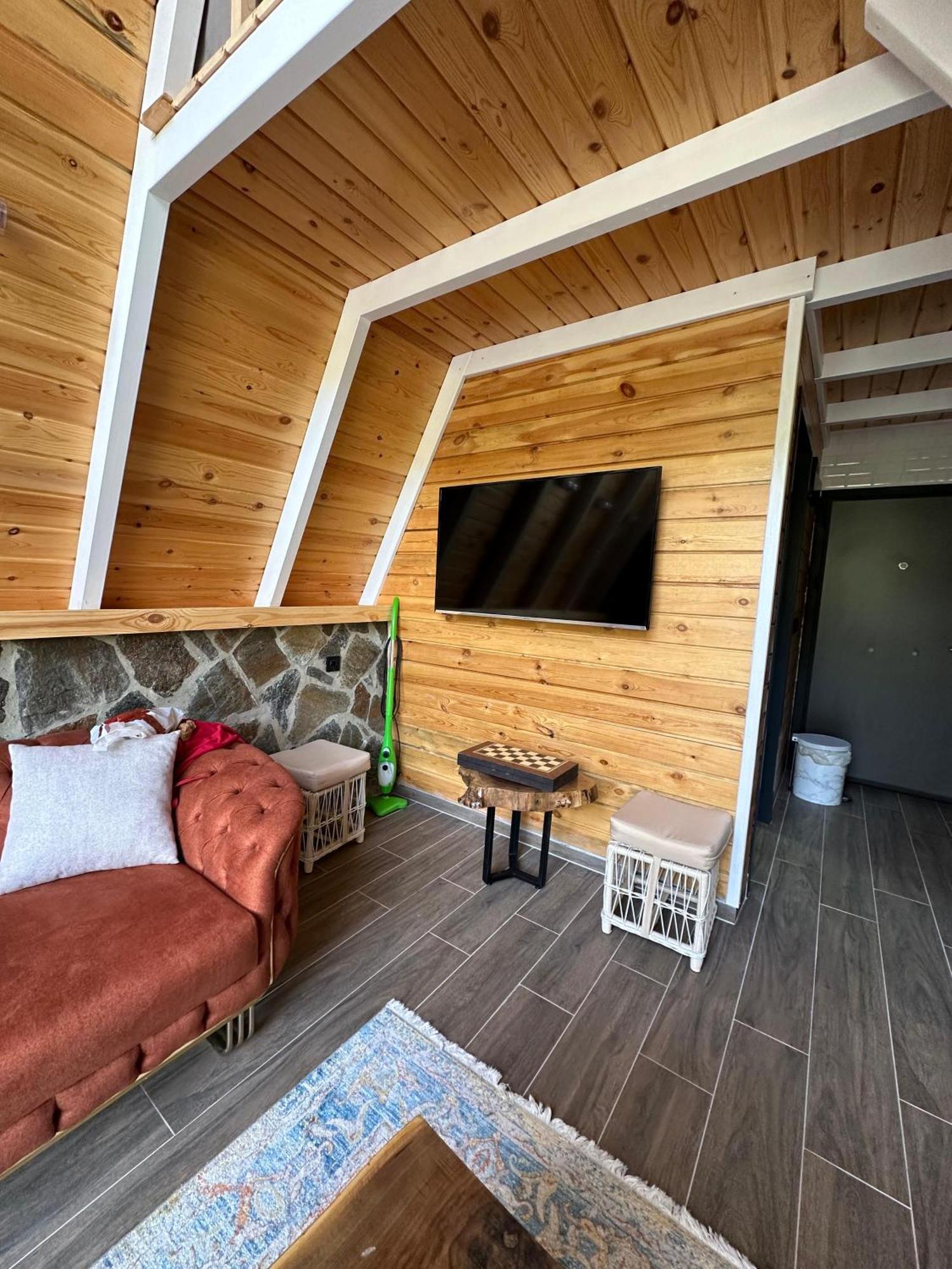 Ruby Bungalov Dogal Yasam Evleri Bed & Breakfast Pazar  Exterior photo
